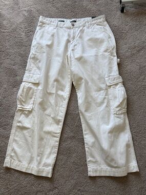 NEW- Wild Fable Mid-Rise Cargo Jeans